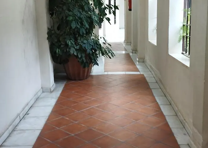 La Pequena Escalera Mezquita Catedral アパート コルドバ