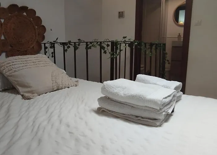 La Pequena Escalera Mezquita Catedral Apartment *